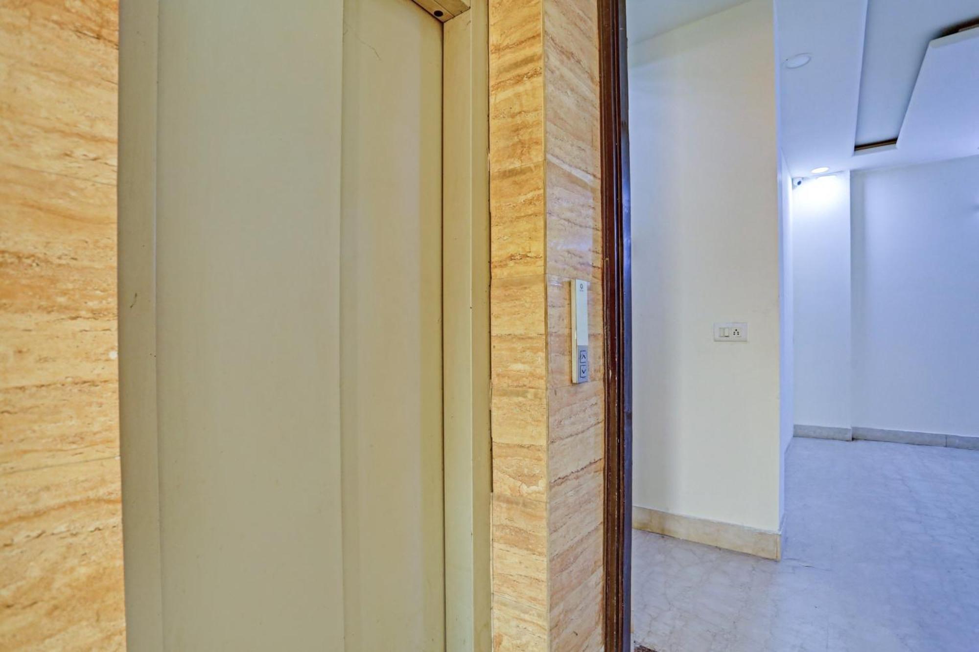 Hotel O Golden Key Inn Punjabi Bagh นิวเดลี ภายนอก รูปภาพ